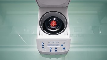 promo_h2_24_centrifuge_5425_keypad_rotor_fa_24x2_with_qllid_920x518