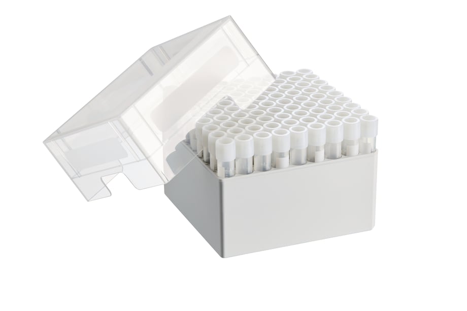 Freezer storage box - 102 mm cryovial vessels Side view on Eppendorf Storage Box for cryotubes and their storage in ULT freezers