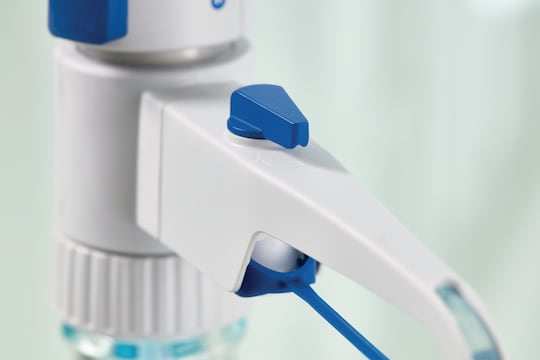 Bottle-top dispensers from Eppendorf | Varispenser® 2 & 2x